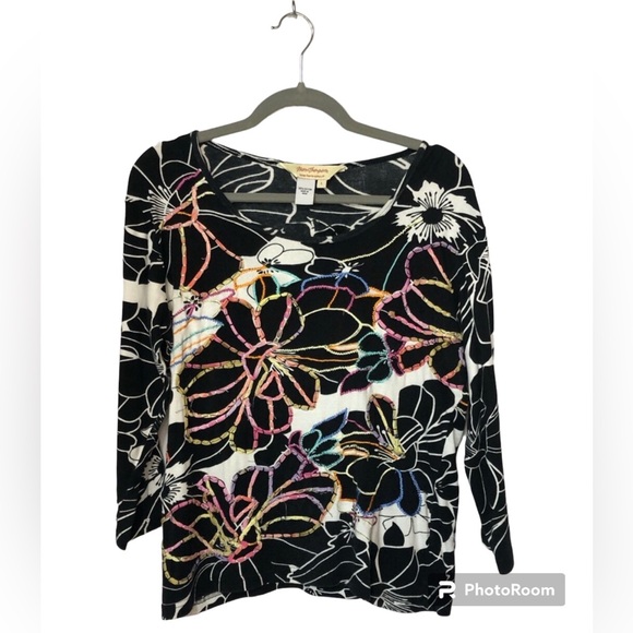 Norm Thompson Tops - Norm Thompson Women’s 3/4 Length Tee Shirt Floral Quilted Style Vintage